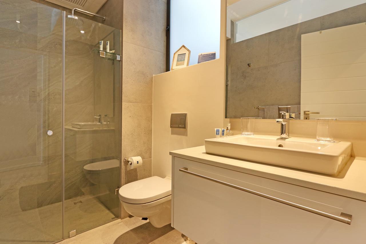Chelsea Luxury Suites Kapstaden Exteriör bild