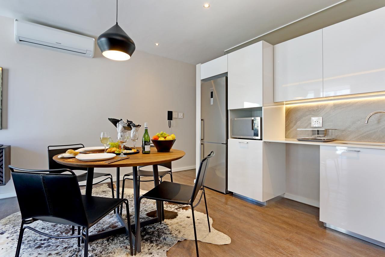 Chelsea Luxury Suites Kapstaden Exteriör bild